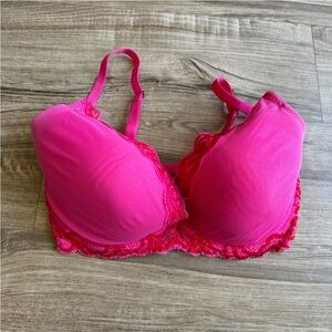 Natori Hot Pink Lace Trim T-Shirt Bra size 32DDD